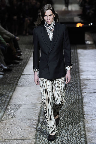 Roberto Cavalli / - 2011